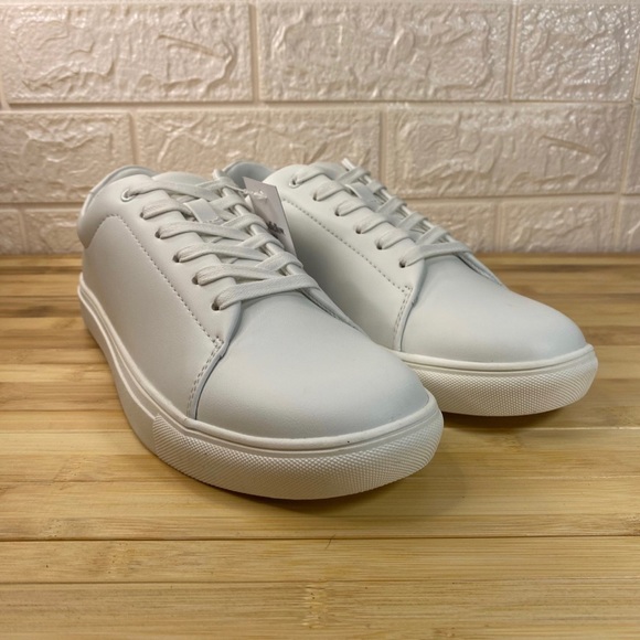 Kingston Sneakers Goodfellow & Co Size 8.5 Business Casual Shoes White Shell - Picture 3 of 7